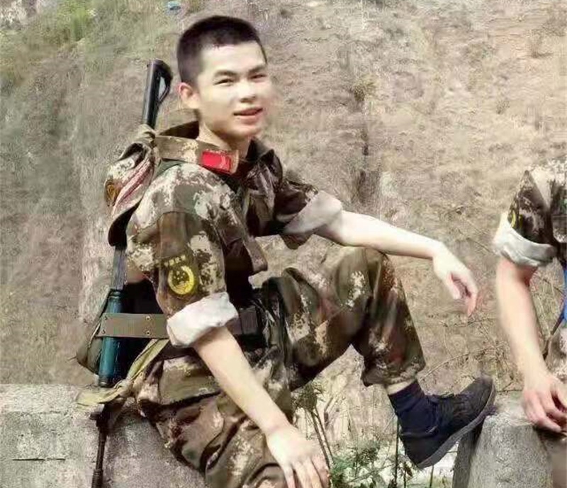 杨理