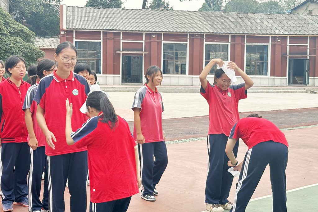 校园里的欢声与笑语