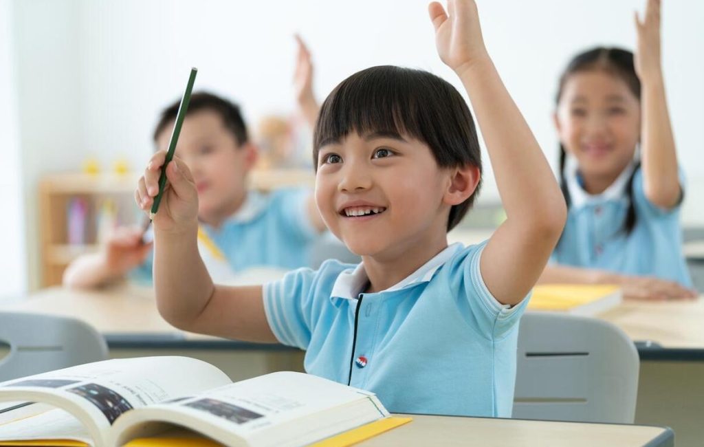 孩子不肯上学怎么办